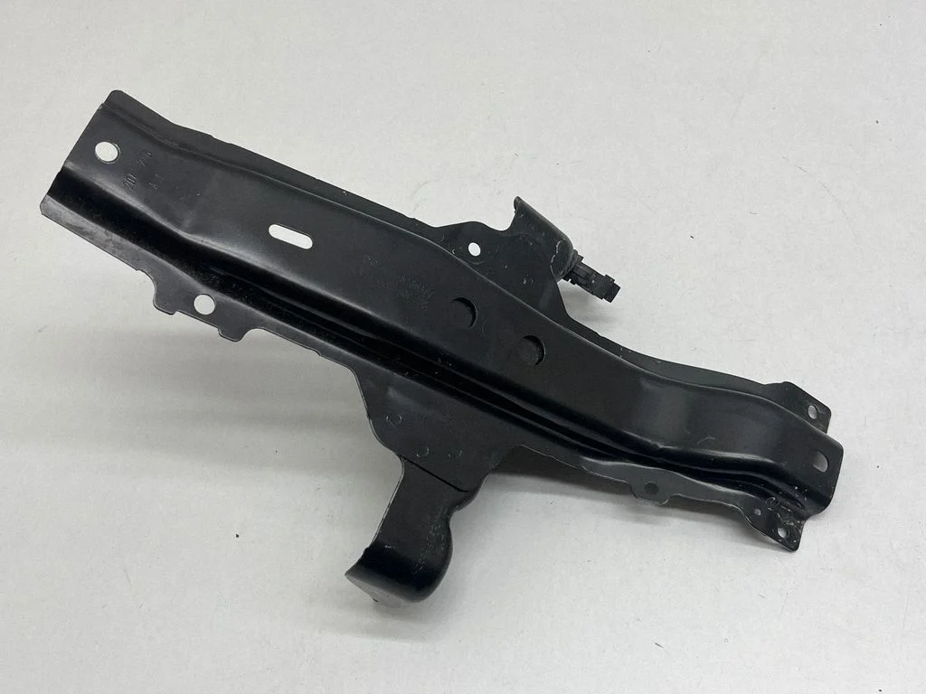 Battery bracket – Mercedes-Benz A-Class W177 AMG (2018-)
