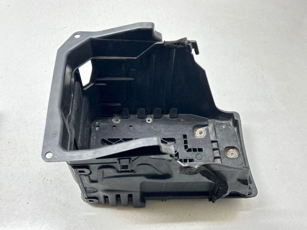 Battery box tray BJ3202214A