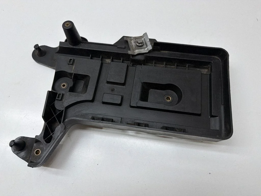Battery tray 7N0915321