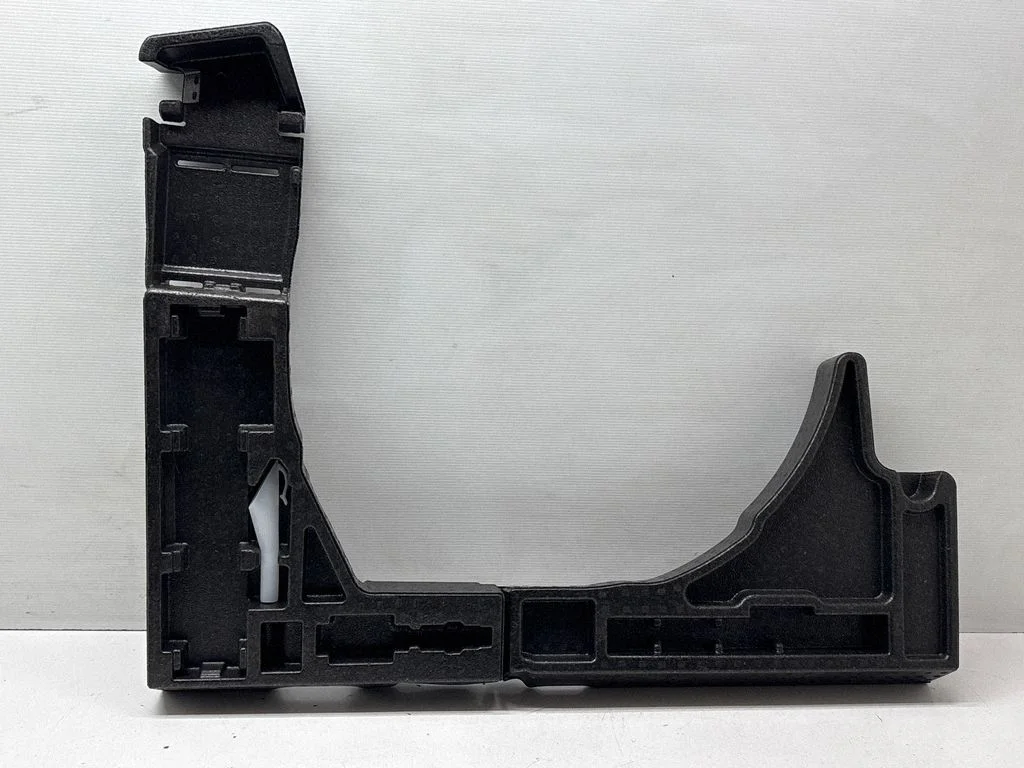Glove box in trunk PJ6BS310B16AE