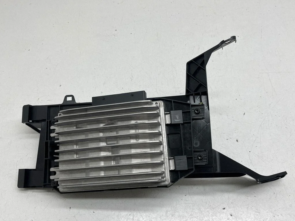 Wzmacniacz audio 8Y0035465A