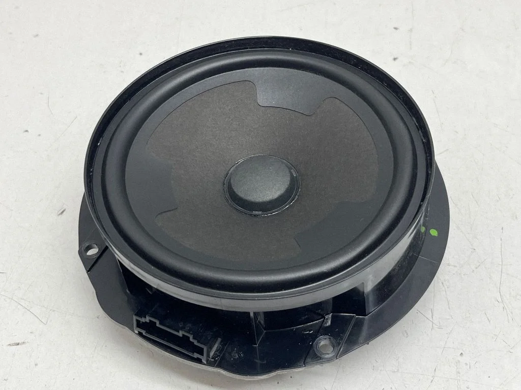 Front door speaker 17A035710