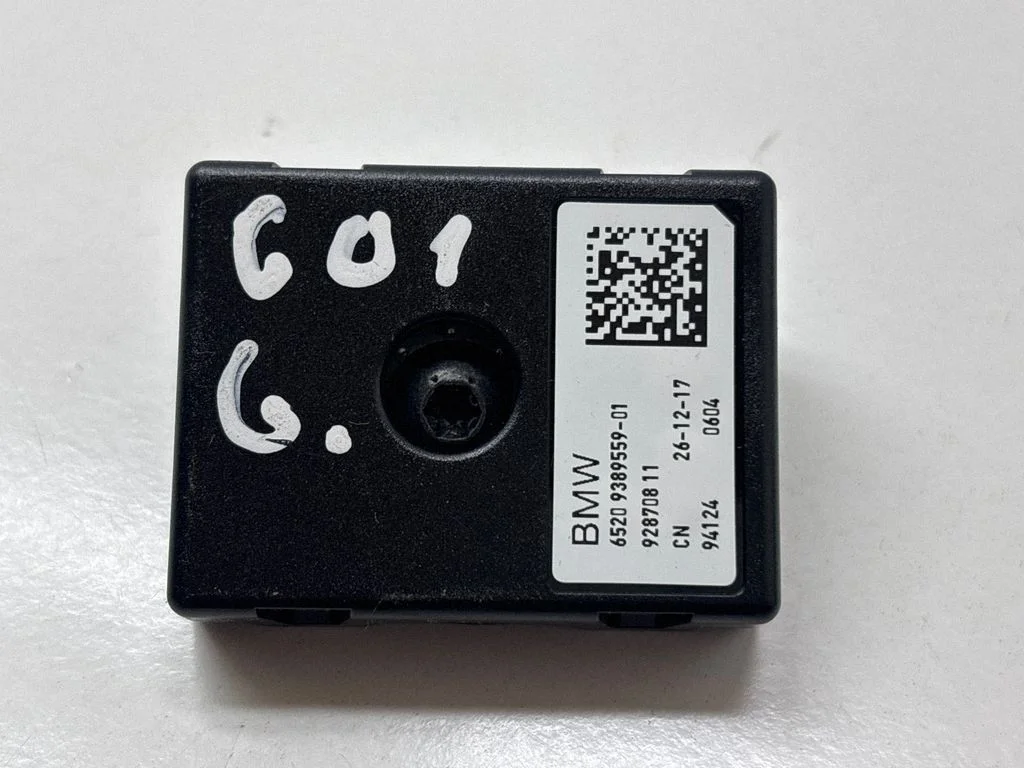 Antenas pastiprinātājs 9389559
