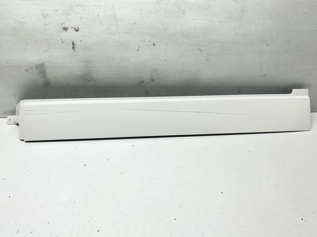 Sliding door rail trim 7H1843795H