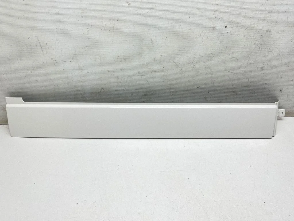 Sliding door rail trim 7H1843795H