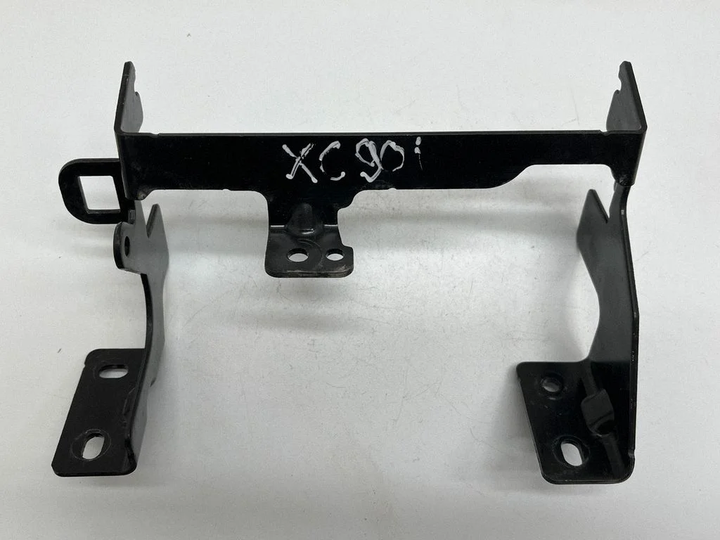 Fuel filter bracket/mount holder C83FA