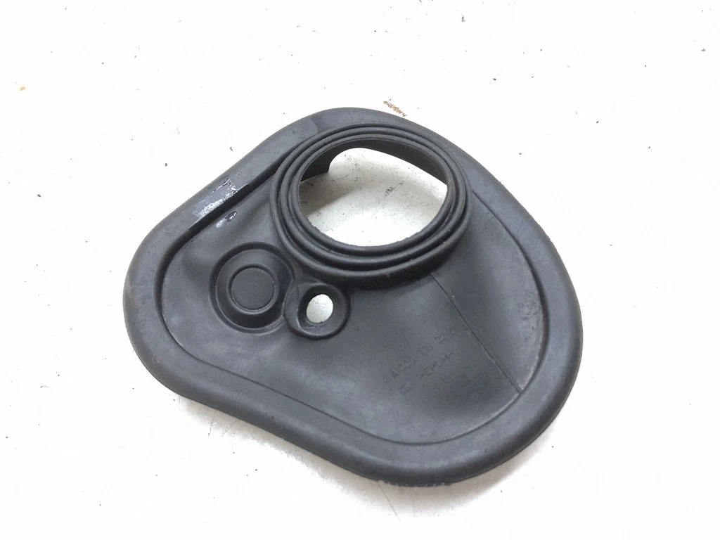 Fuel tank cap trim – Mercedes-Benz E-Class W212 (2009-2016)