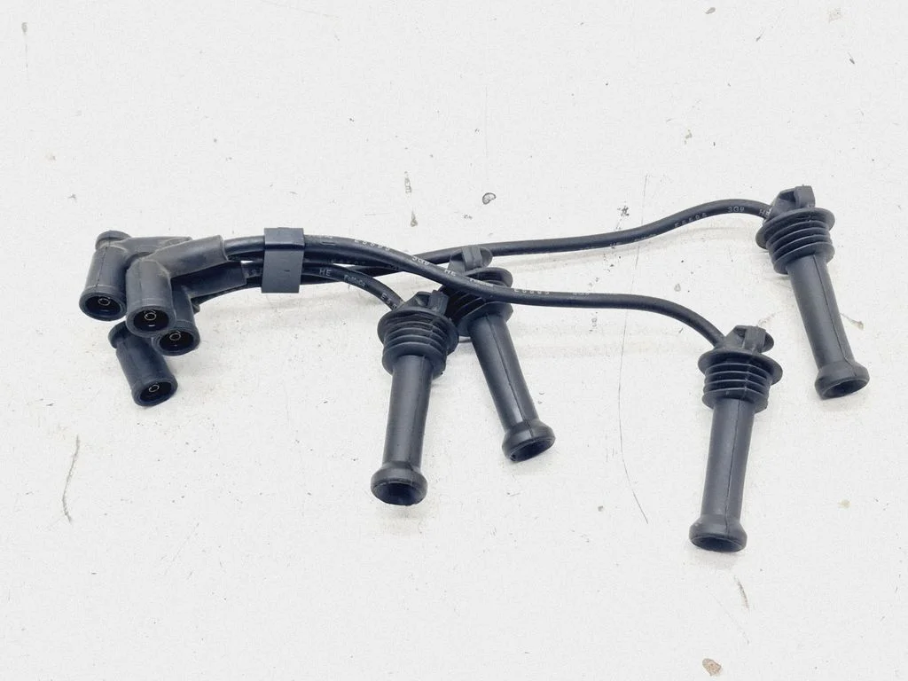 Plug wire – Ford Fusion (2006-2012)