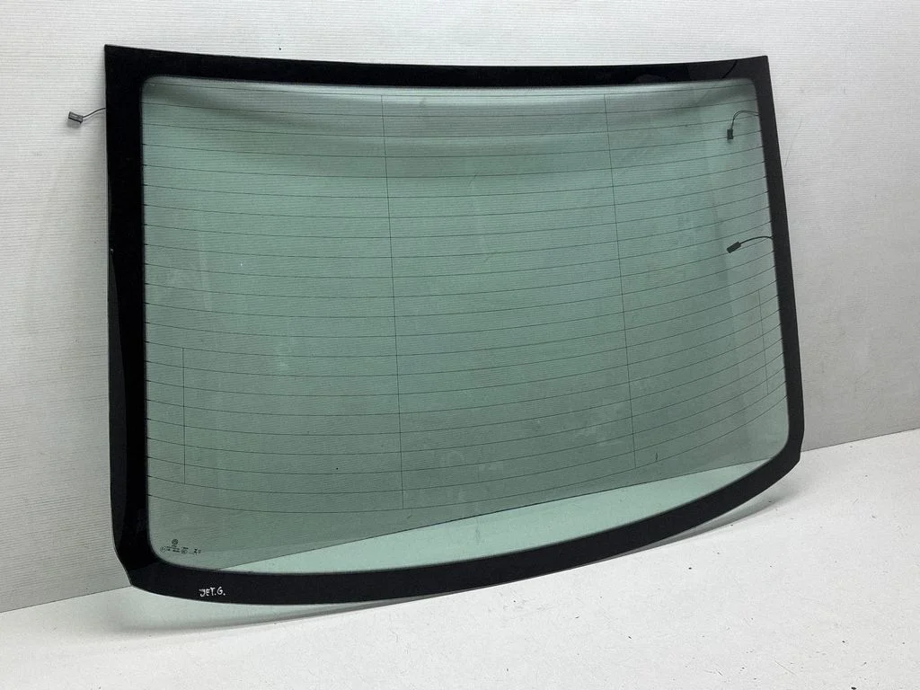 Rear windscreen/windshield window 43R004584