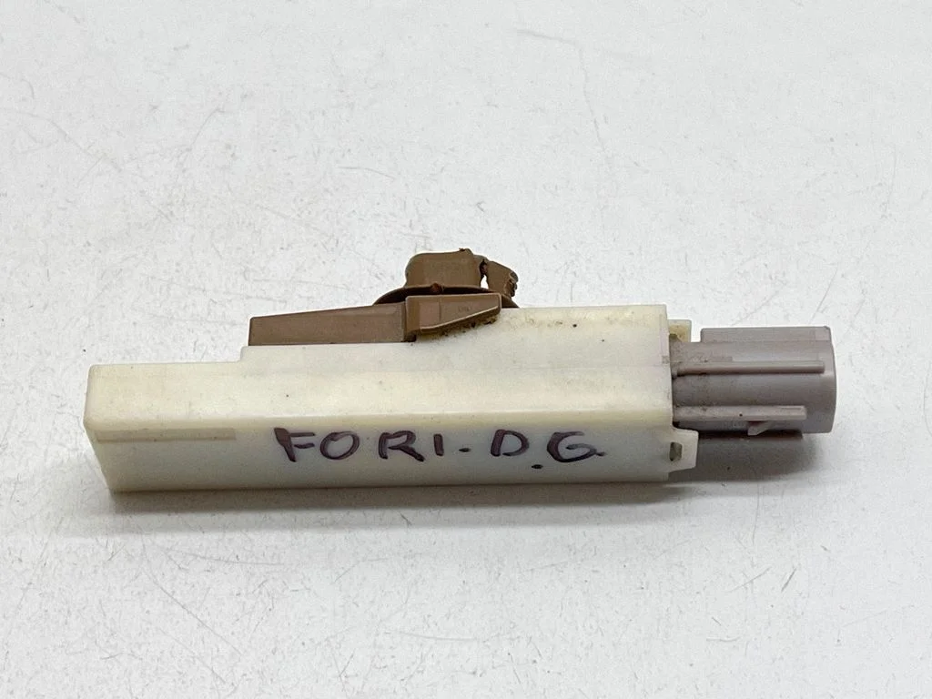 Interior comfort aerial antenna 88851FJ001