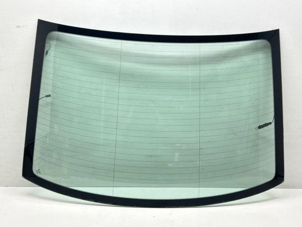 Rear windscreen/windshield window 561845051H