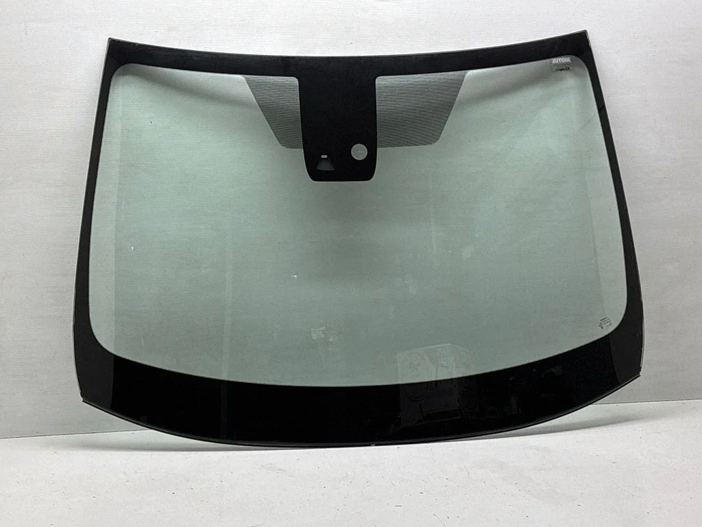 Front windscreen/windshield window 43R000415
