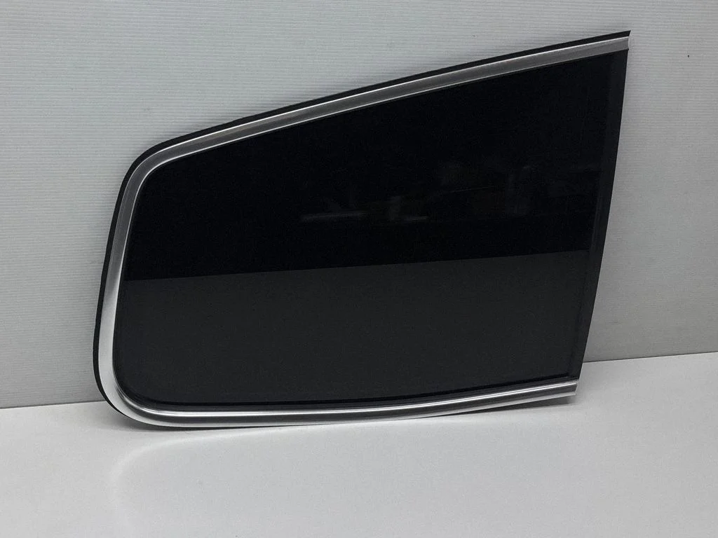 Rear side window 7N0845298AJ