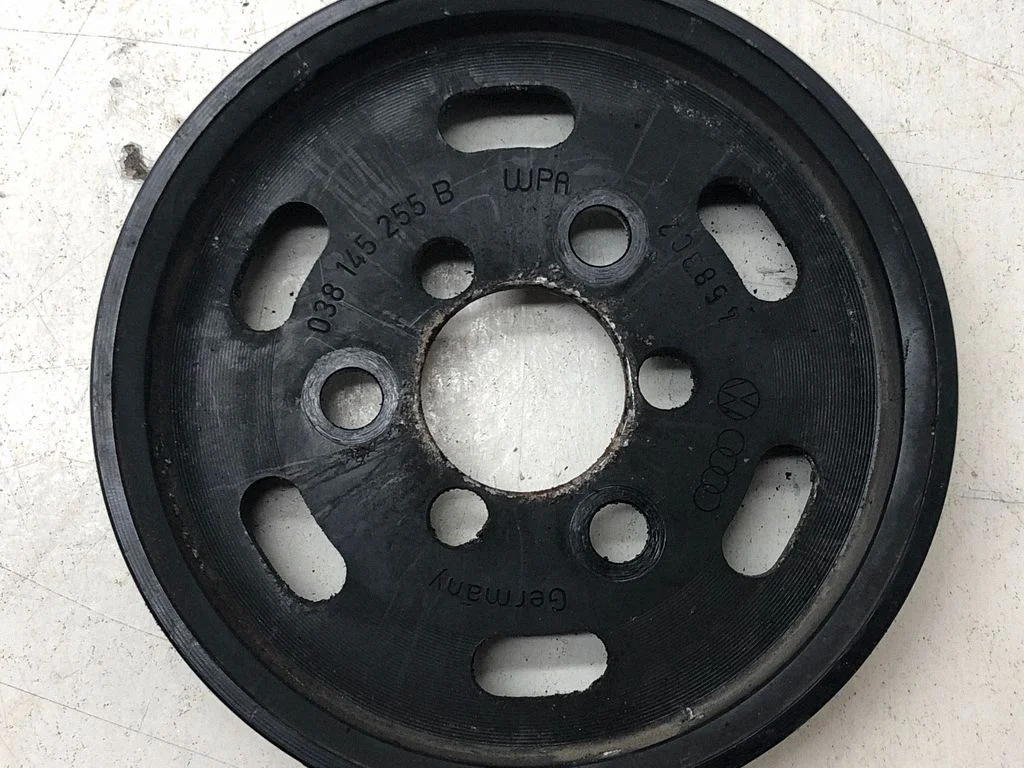 Power steering pump pulley 038145255B