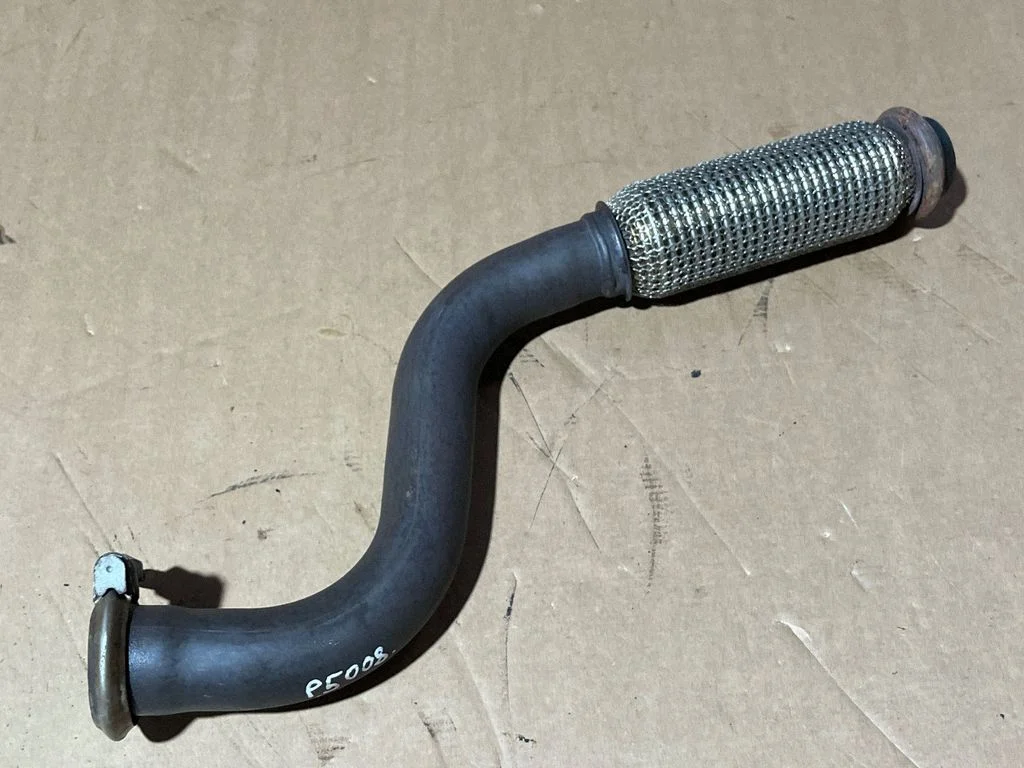Exhaust flexible connection