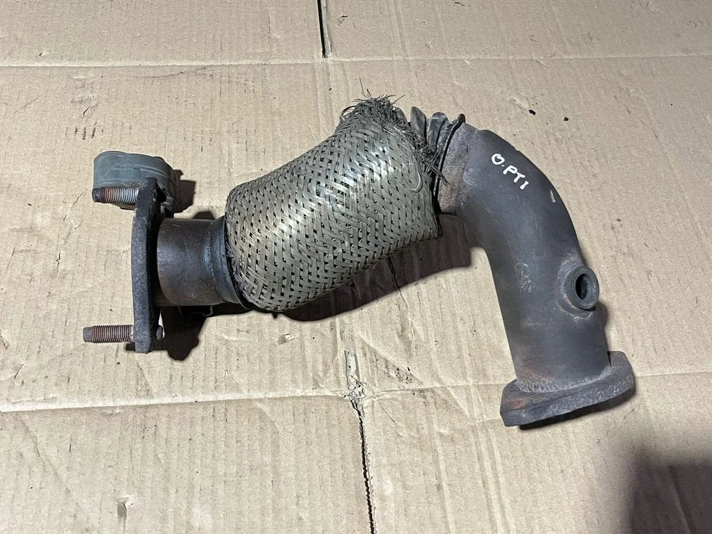 Exhaust flexible connection 28761C1000