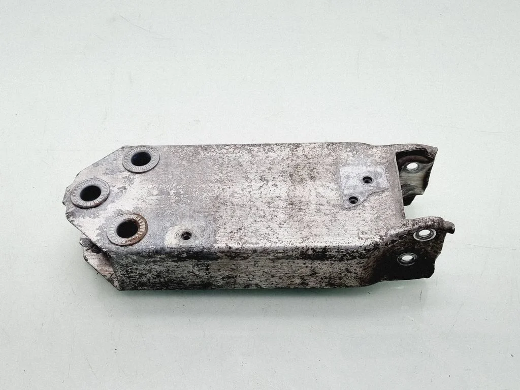 Front bumper shock/impact absorber 0179CH8844