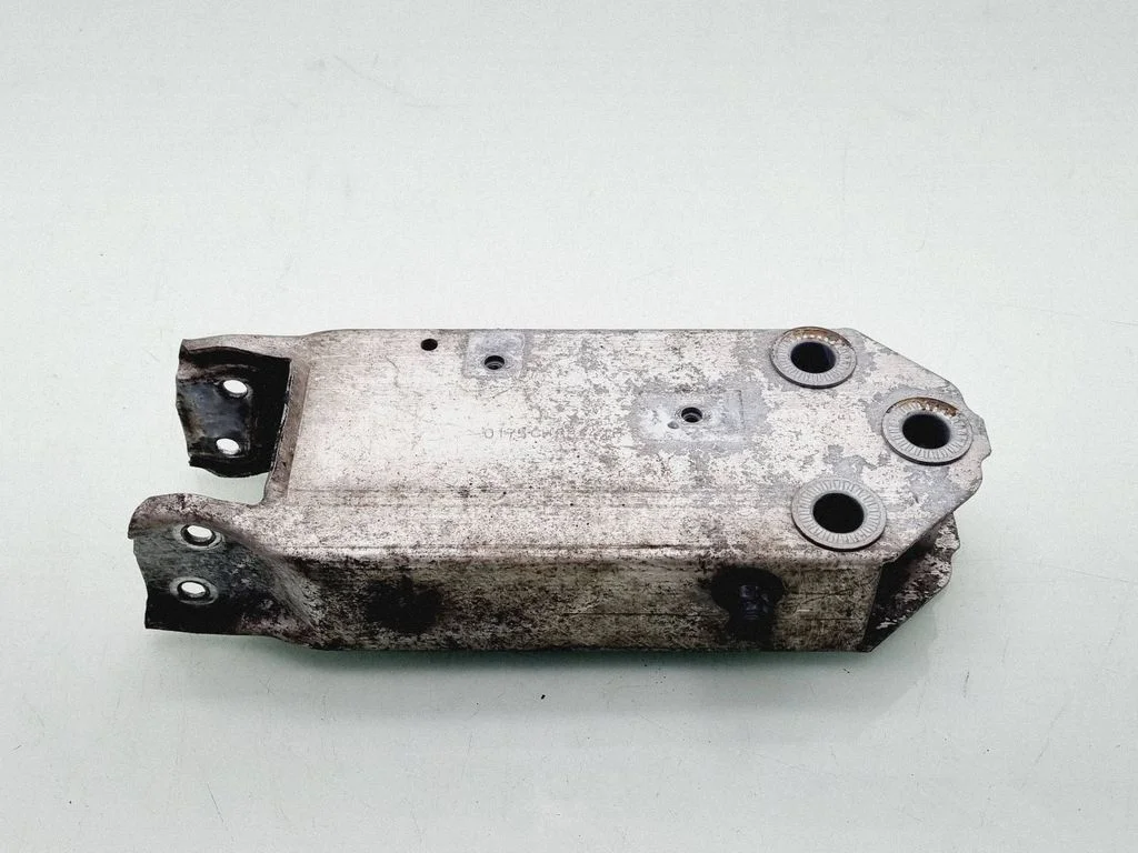 Front bumper shock/impact absorber 0175CH8844