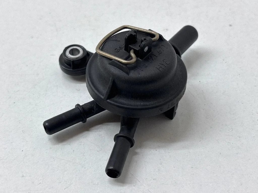 Coolant heater control valve – Porsche Panamera (970) (2009-2017)