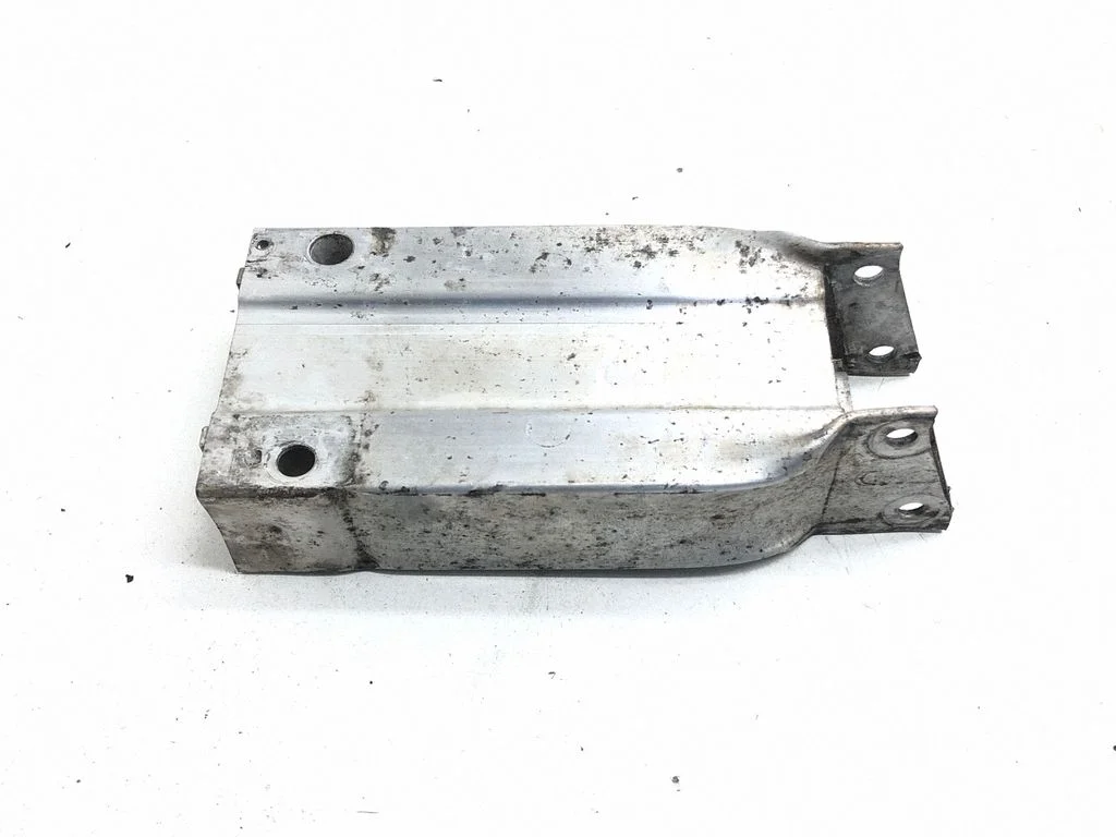 Priekšējā bampera trieciena slāpētājs A2046201195