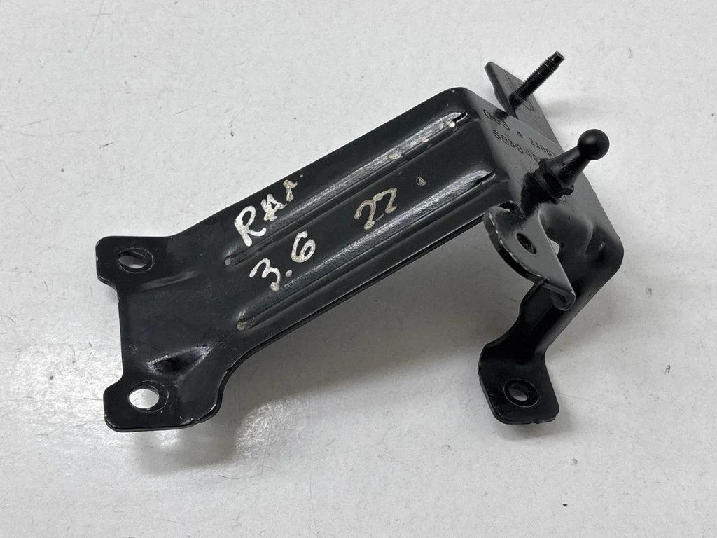 other engine part 68394052AA