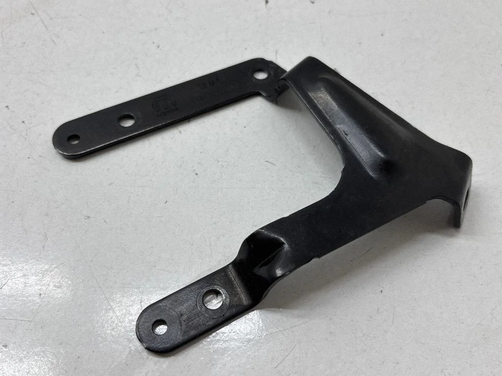 other engine part 68493404AC