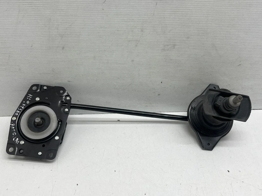 Varuratta kinnitusklamber US6406000