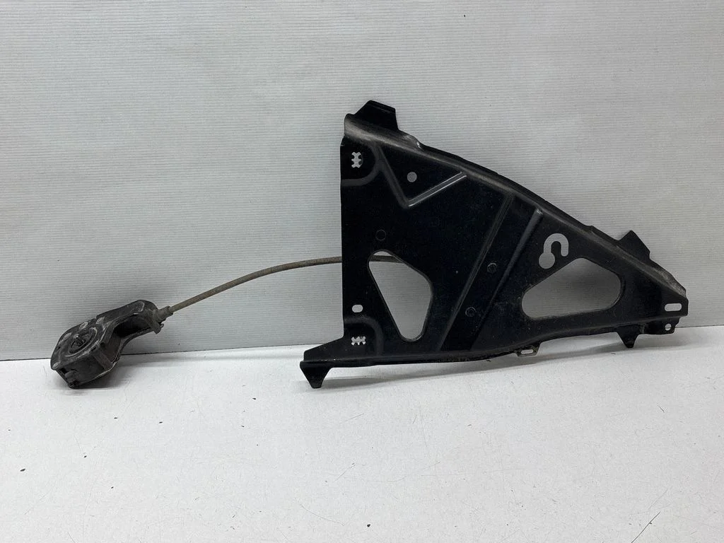 Spare wheel mounting bracket 123096B02X