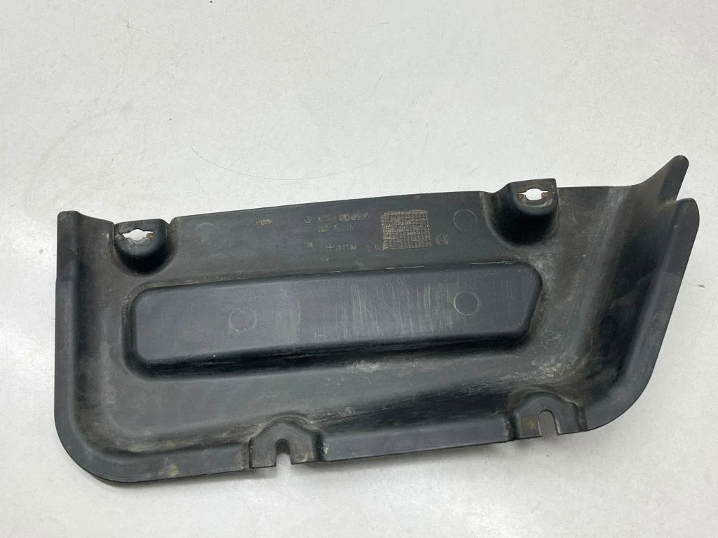 Trunk boot underbody cover/under tray A2046100508