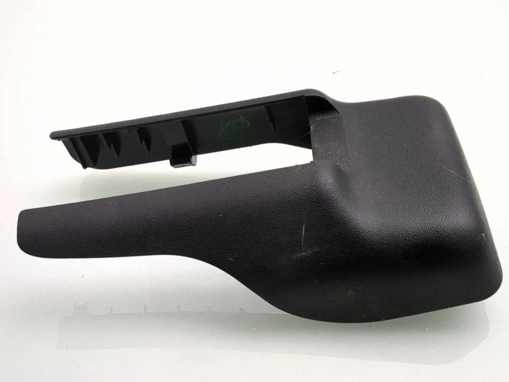 Priekšējā vadītāja sēdekļa sliedes apdare 175V0D4060