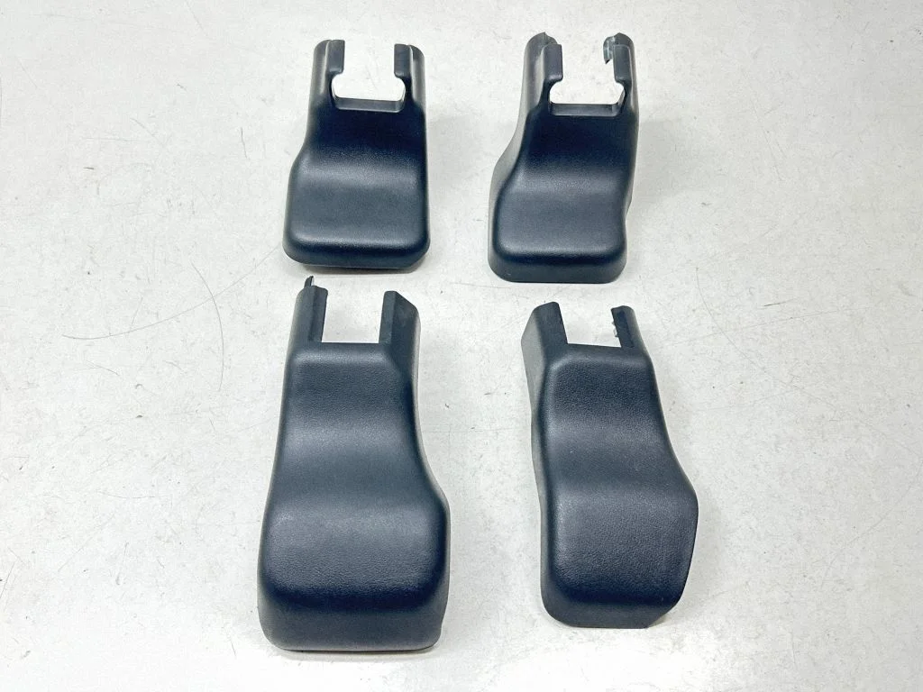Esimese kõrvalistuja istme siini kate – Toyota Land Cruiser (J150) (2009-)