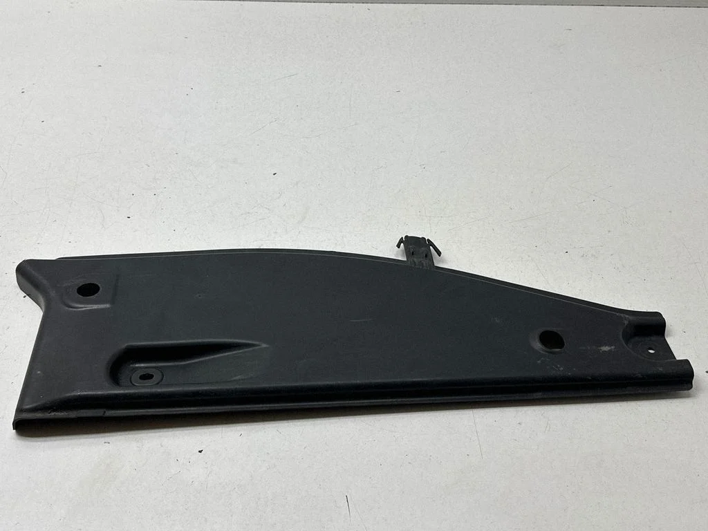 Front underbody cover/under tray 68234170AC