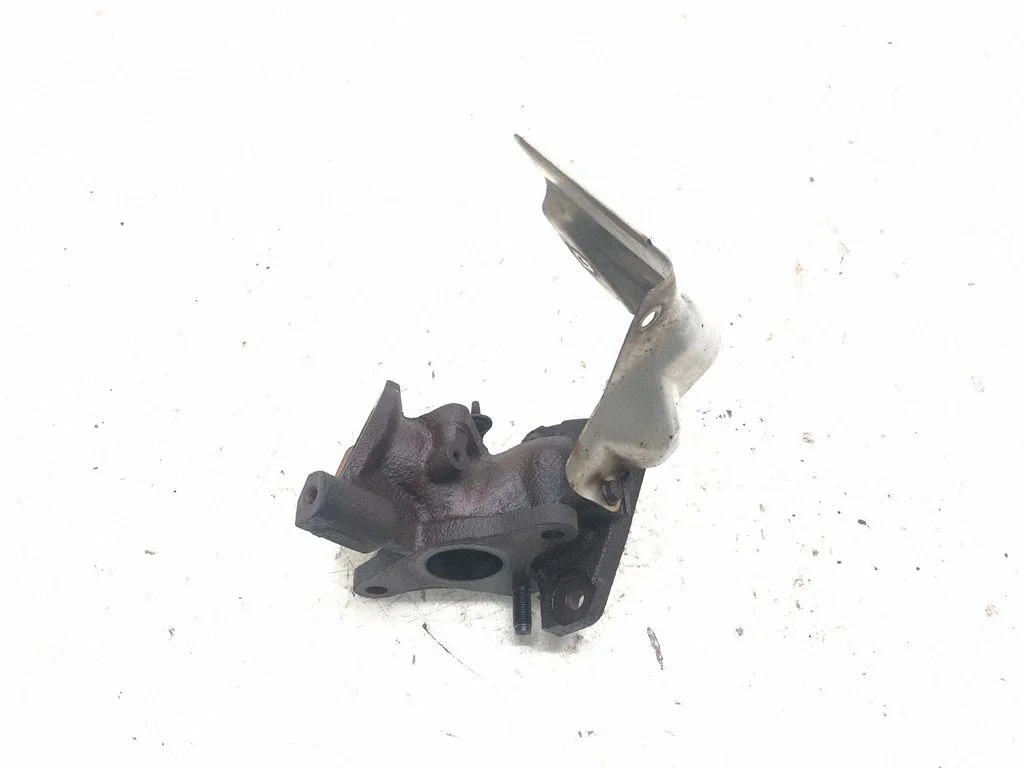 Other exhaust manifold parts