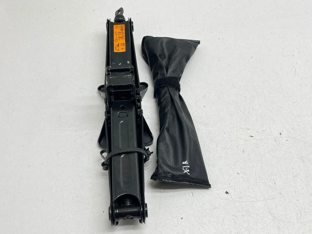 Tool set 995504BZ0B