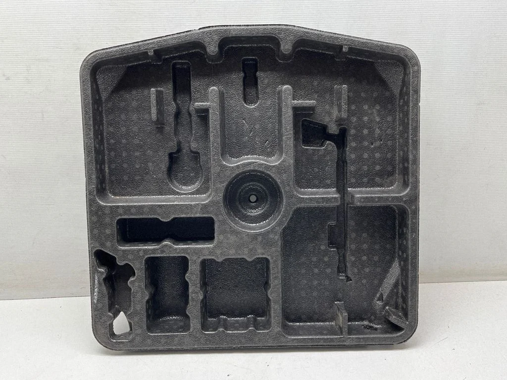 Tööriistakast 849756UA1A
