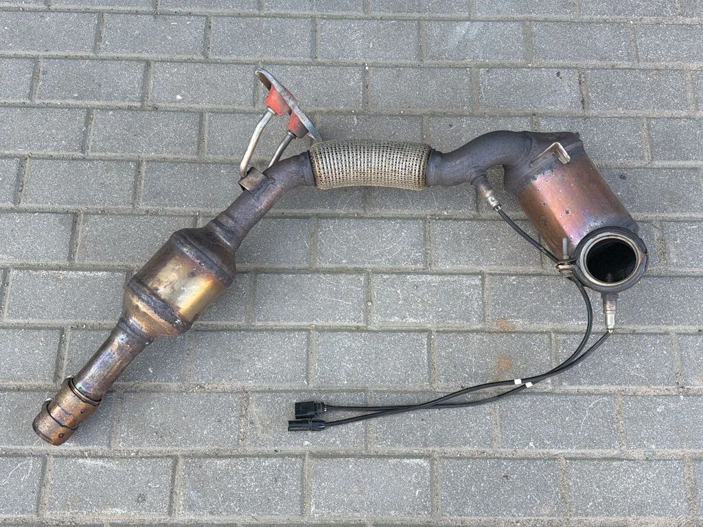Katalüsaator/ FAP/DPF tahkete osakeste filter 2Q0131723