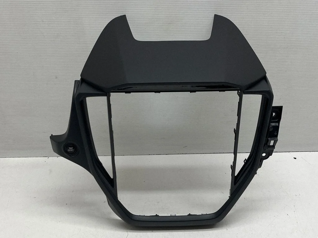 Radio/GPS head unit trim 66060SL220