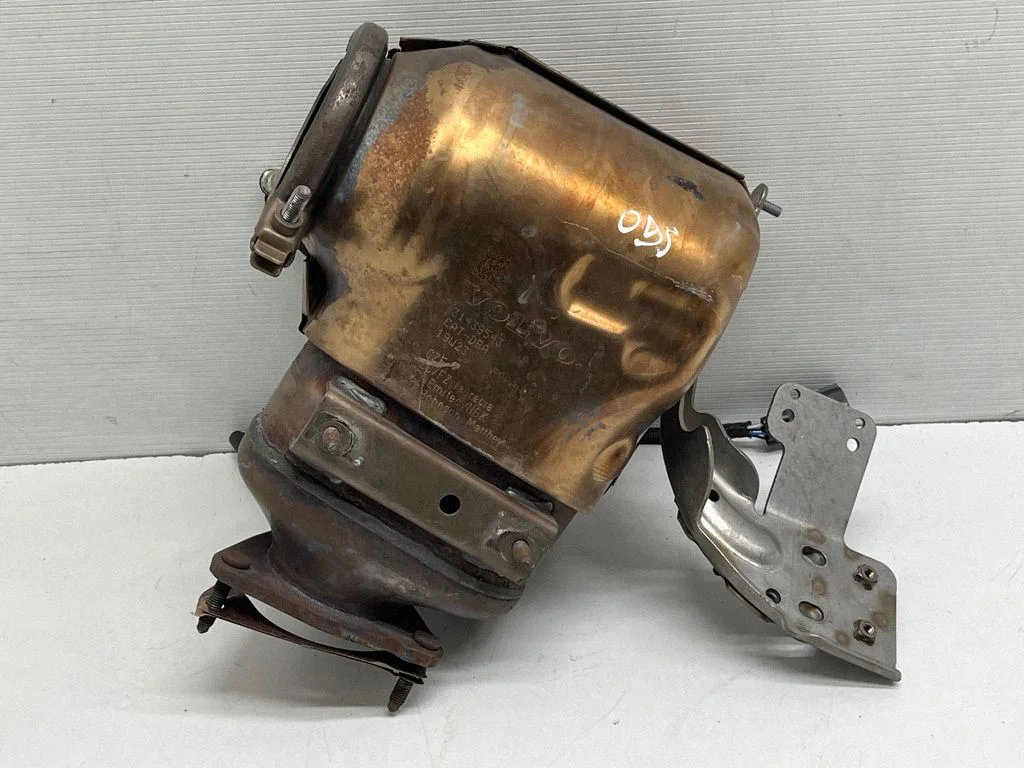 Katalüsaator/ FAP/DPF tahkete osakeste filter – Volvo S60 (2018-)