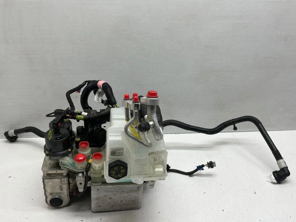 Coolant heater – Tesla Model Y (2020-)