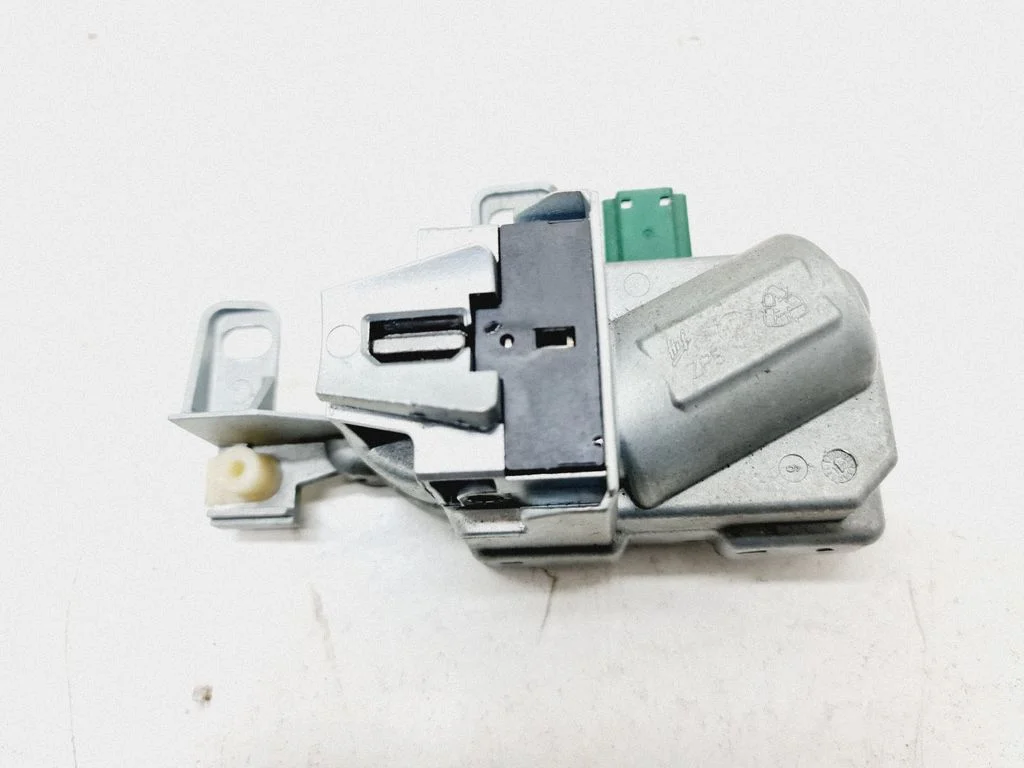 Steering wheel lock – Volvo S60 (2011-2013)