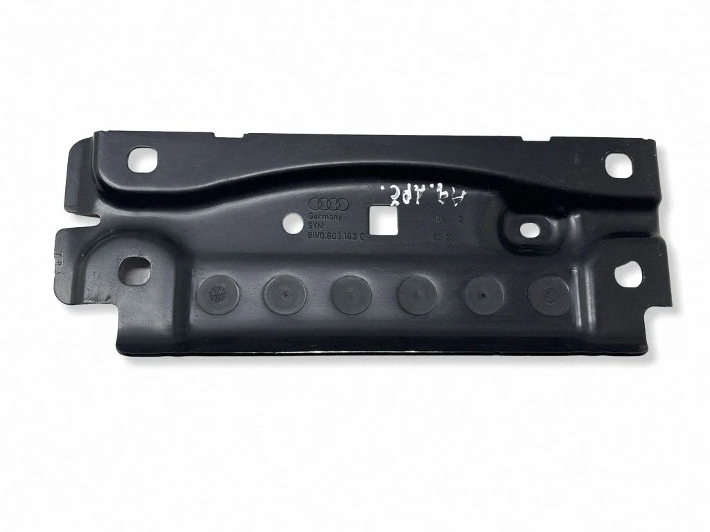 Wieszak tłumika 8W0803183C