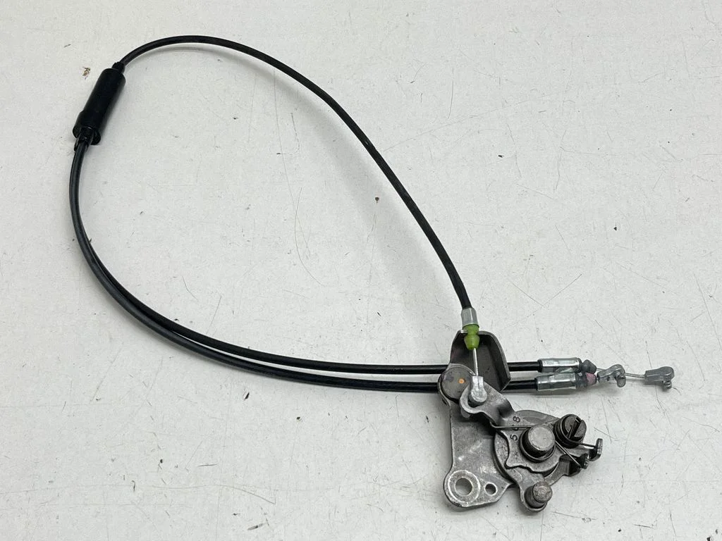 Seat back rest lock catch 72596X1T05