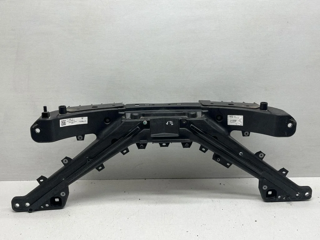 Front bumper support beam 111828900J
