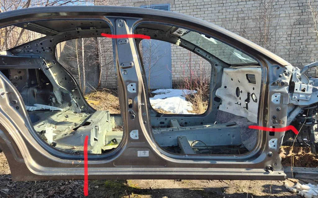 Front sill (body part)