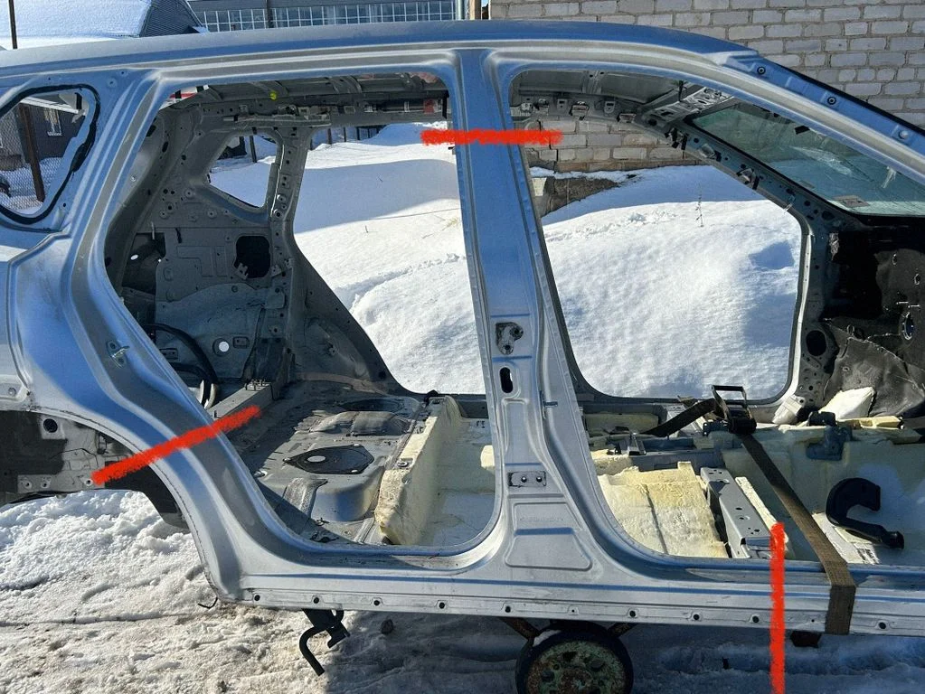 Rear sill (body part) – Nissan Rogue (2020-)