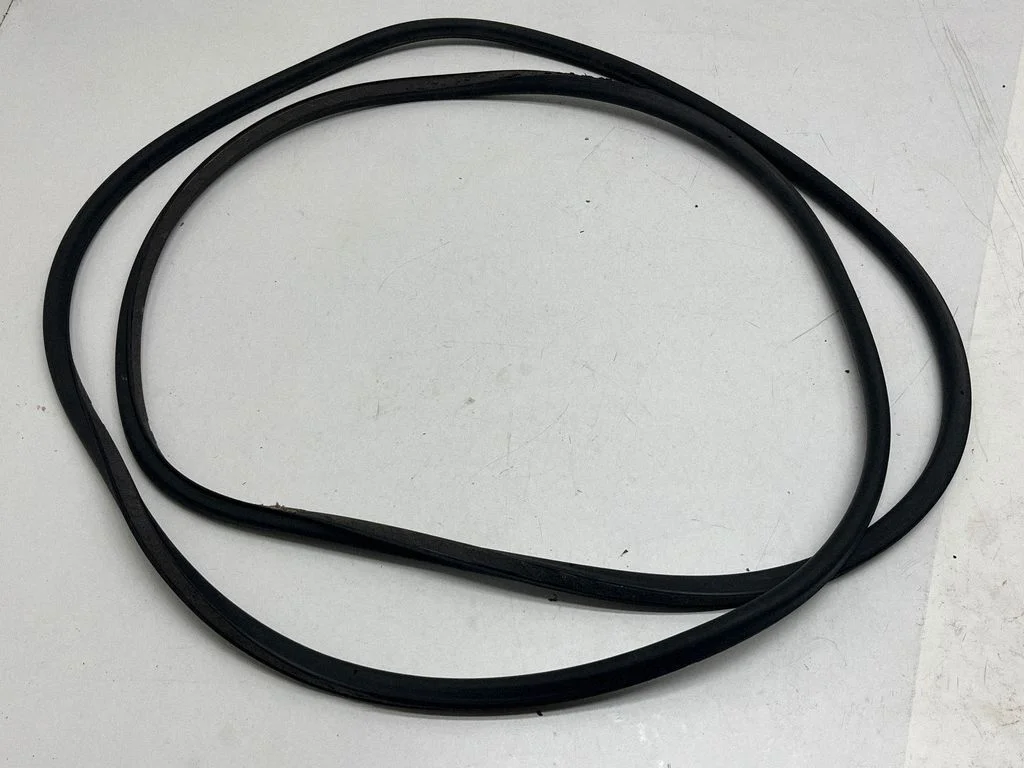 Rubber seal rear door 80A837912