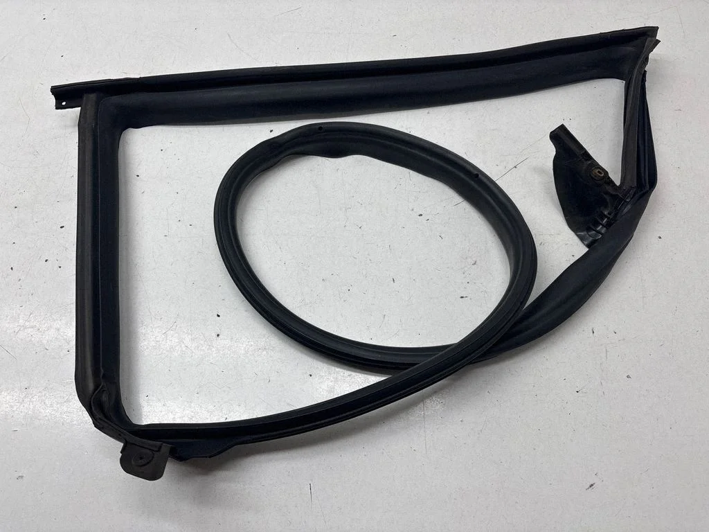 Rubber seal rear door 156223