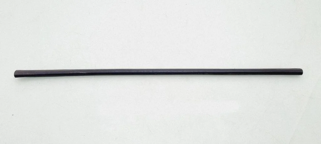 Rubber seal sliding door (on door) – Volkswagen Caddy (2011-2016)