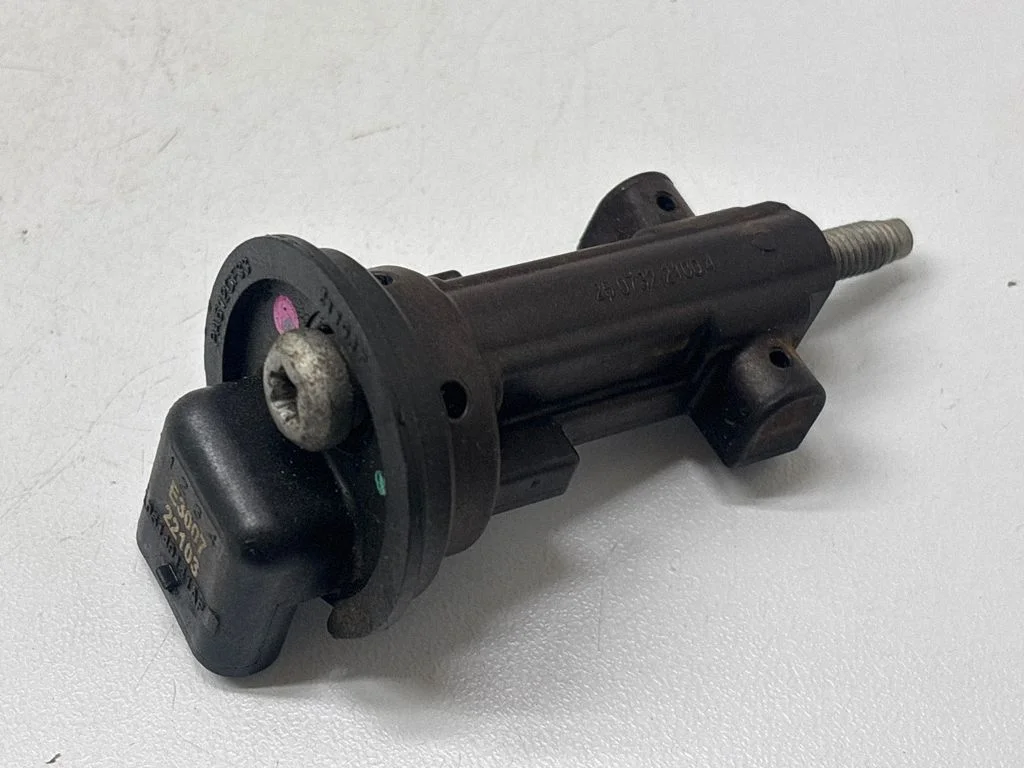 Camshaft position sensor 25073221004