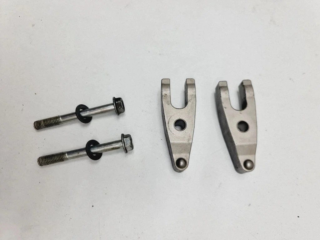 Fuel Injector clamp holder 2369511010